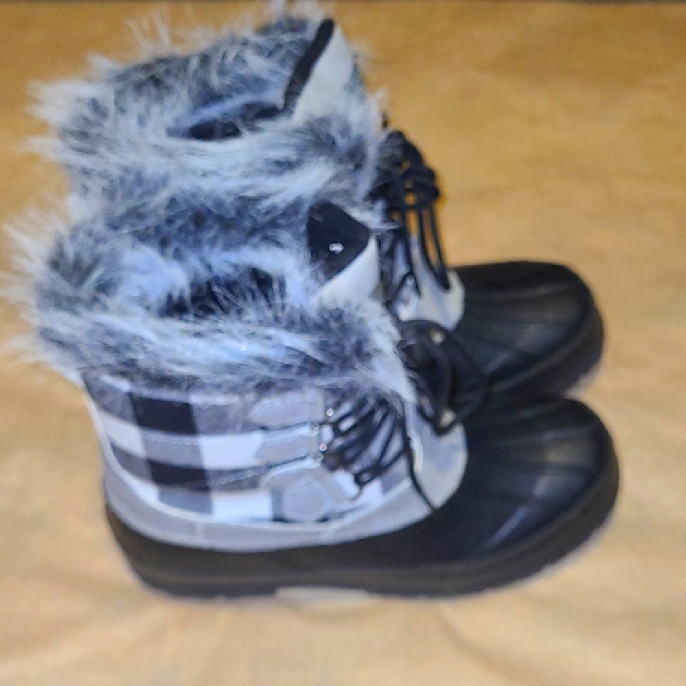 Natural reflections winter/snow boots